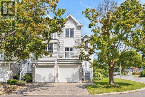 5 - 10 CASTLEGREEN PRIVATE  Ottawa, ON K1T 3N2