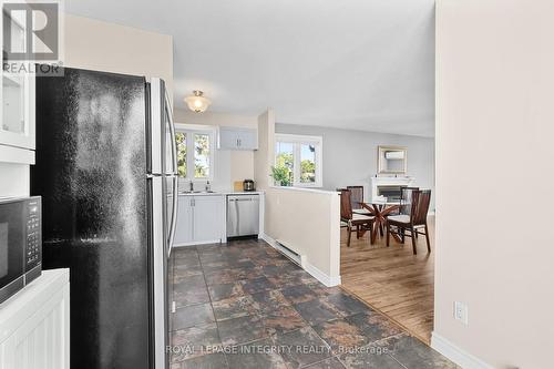 5 - 10 Castlegreen Private, Ottawa, ON 