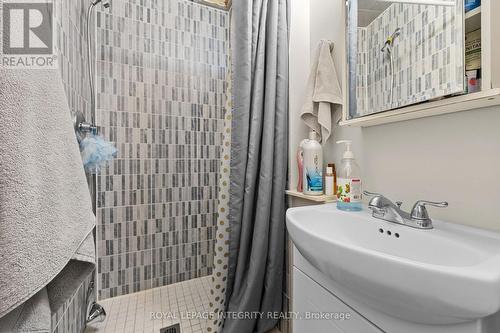 5 - 10 Castlegreen Private, Ottawa, ON 