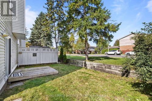 5 - 10 Castlegreen Private, Ottawa, ON 