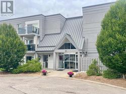 202 - 163 FERGUSON AVENUE Woodstock (Woodstock - South), ON N4V 1A6