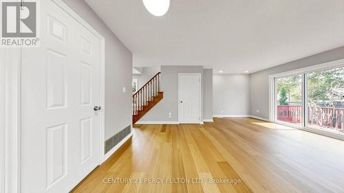 18 Tipton Crescent, Ajax, ON 
