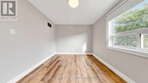 18 Tipton Crescent, Ajax, ON 