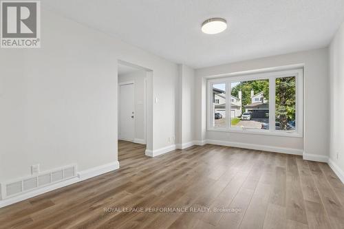 602 Brome Crescent, Ottawa, ON 