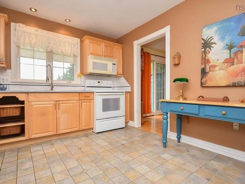 21 Sonia Drive, Lawrencetown, NS 