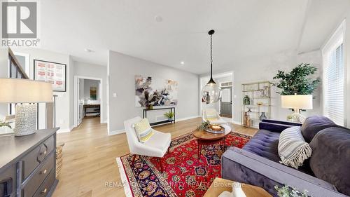 92 Lampkin Street, Georgina, ON 