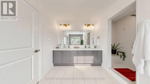 92 Lampkin Street, Georgina, ON 