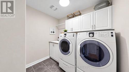 92 Lampkin Street, Georgina, ON 