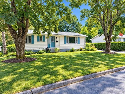 27 Smith Avenue, Bridgewater, NS 