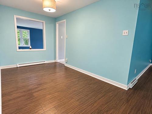 27 Smith Avenue, Bridgewater, NS 