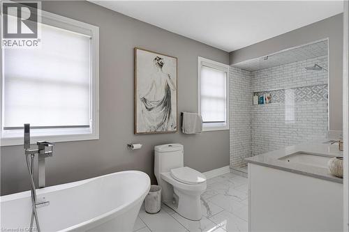 51 Bayne Crescent, Cambridge, ON 