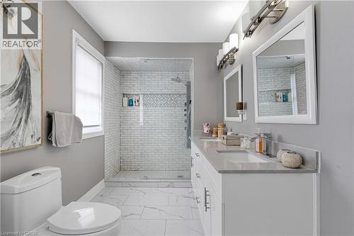 51 Bayne Crescent, Cambridge, ON 