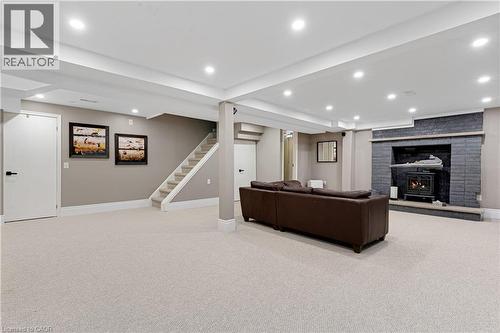 51 Bayne Crescent, Cambridge, ON 