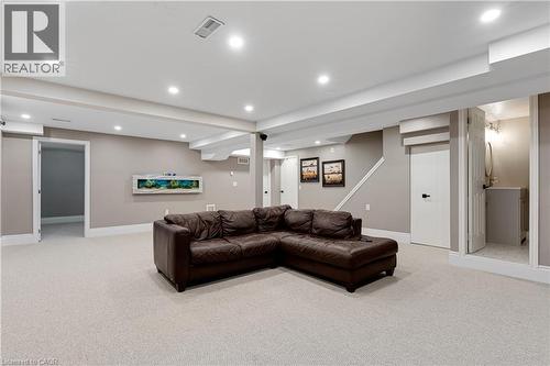 51 Bayne Crescent, Cambridge, ON 