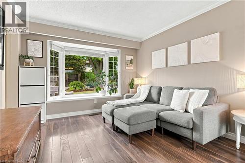 19 Hillsdale Court, Dundas, ON 