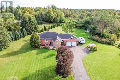 7 ORSI DRIVE  Oro-Medonte, ON L3V 7Z7
