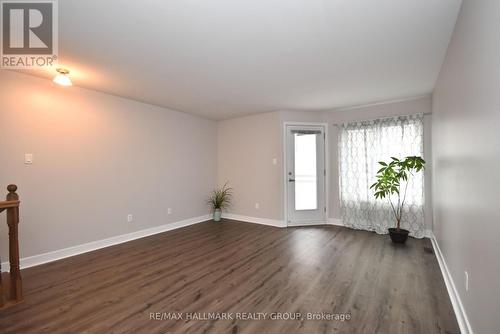 D - 4528 Innes Road, Ottawa, ON 
