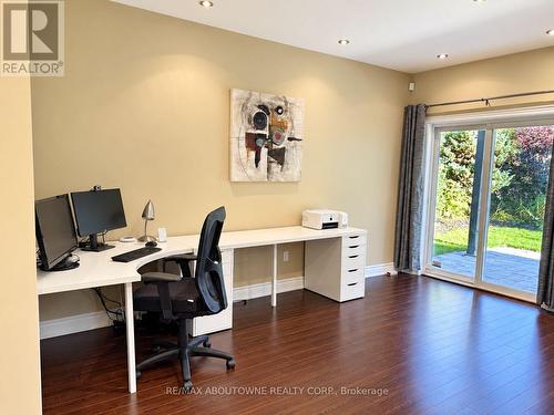2269 Whitworth Drive, Oakville, ON 
