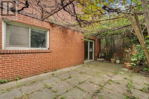 114 Elmcrest Road, Toronto, ON 
