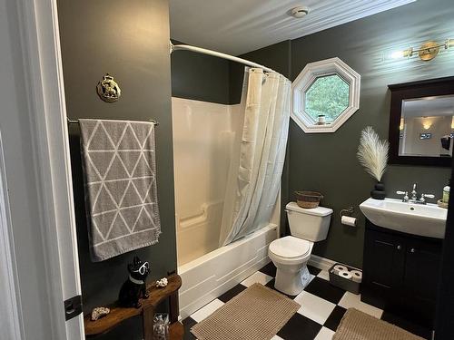 240 Winburn Avenue, Bridgewater, NS 