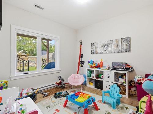 325 Starboard Drive, Halifax, NS 