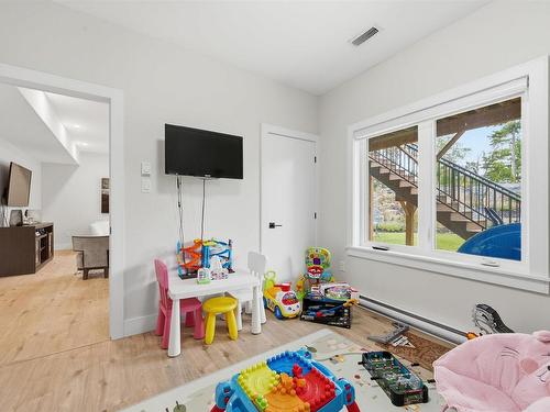 325 Starboard Drive, Halifax, NS 