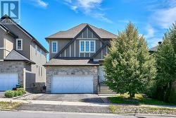384 HUNTSVILLE DRIVE Ottawa, ON K2T 0H5