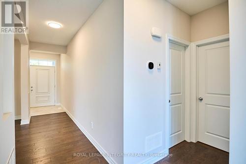 384 HUNTSVILLE DRIVE , Ottawa, Ontario K2T 0H5 5