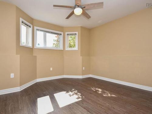 17 Fury Drive, Dartmouth, NS 