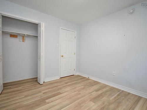 17 Fury Drive, Dartmouth, NS 