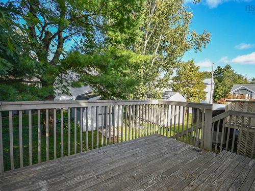 17 Fury Drive, Dartmouth, NS 