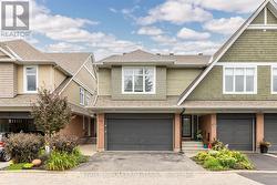 108 MANORHILL PRIVATE Ottawa, ON K1H 2J4