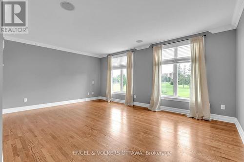 108 Manorhill Private, Ottawa, ON 