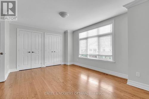 108 Manorhill Private, Ottawa, ON 