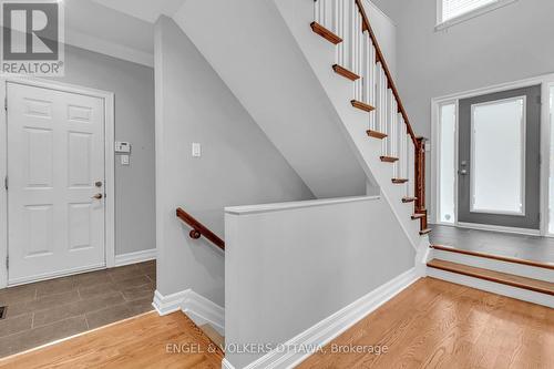 108 Manorhill Private, Ottawa, ON 
