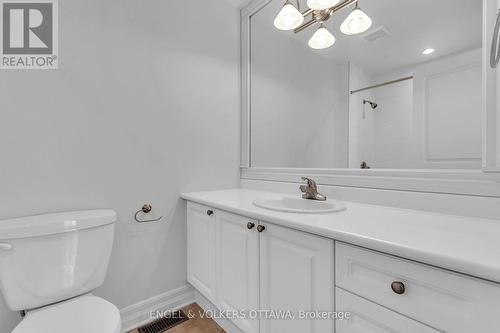 108 Manorhill Private, Ottawa, ON 
