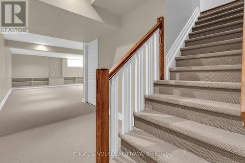 108 Manorhill Private, Ottawa, ON 