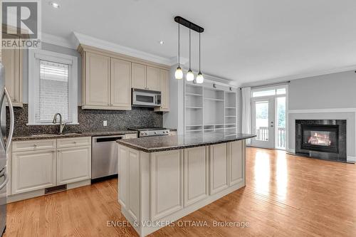 108 Manorhill Private, Ottawa, ON 