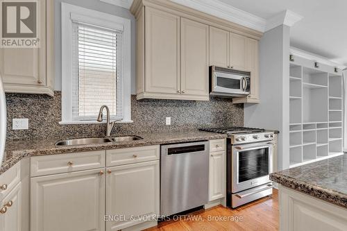 108 Manorhill Private, Ottawa, ON 
