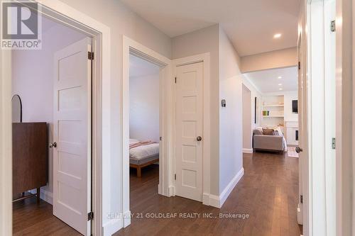27 Roundhay Drive, Ottawa, ON 