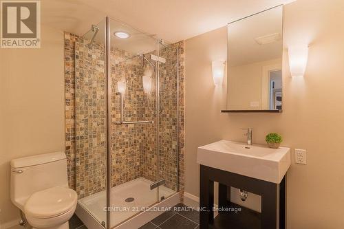 27 Roundhay Drive, Ottawa, ON 