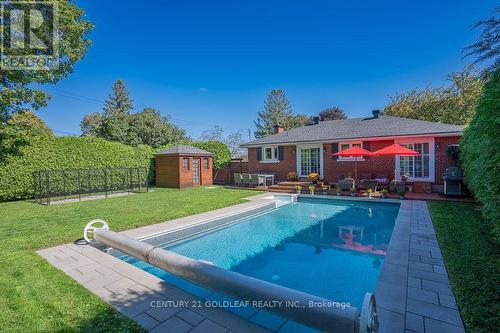 27 Roundhay Drive, Ottawa, ON 