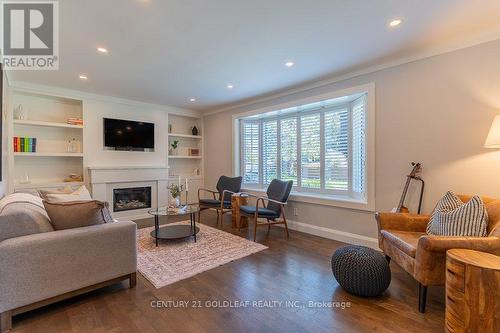 27 Roundhay Drive, Ottawa, ON 
