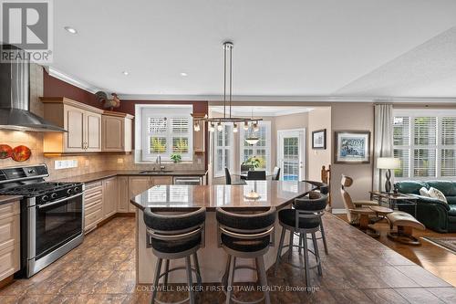 58 Golflinks Drive, Ottawa, ON 