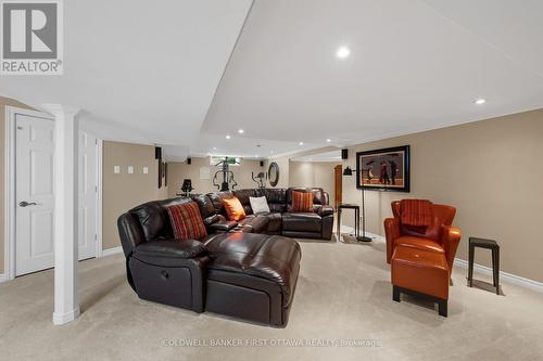 58 Golflinks Drive, Ottawa, ON 