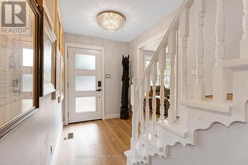 Bright welcoming foyer - 25 Robert Road, Perth, ON 