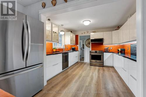 Modern functional kitchen with plenty of storage - 25 Robert Road, Perth, ON 