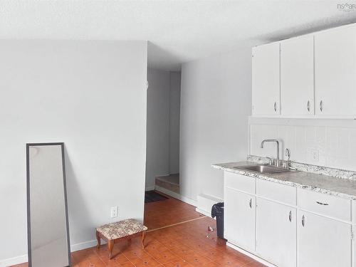 14 Spring Street, Amherst, NS 