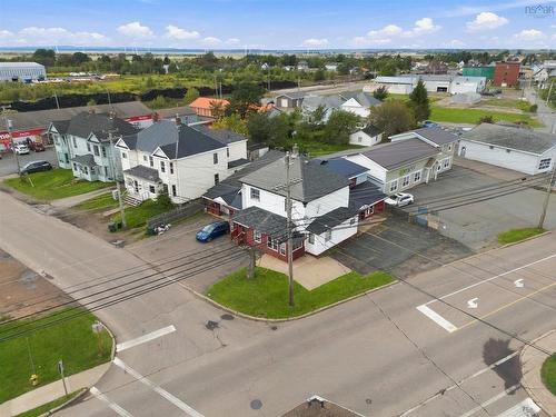 14 Spring Street, Amherst, NS 