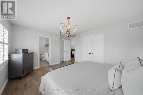 275 Sharon Creek Drive, East Gwillimbury, ON 